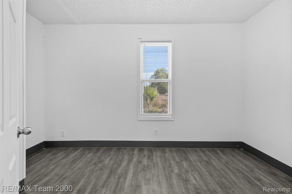 8849 OLIVET Street, Detroit, MI 48209 — Photo 10