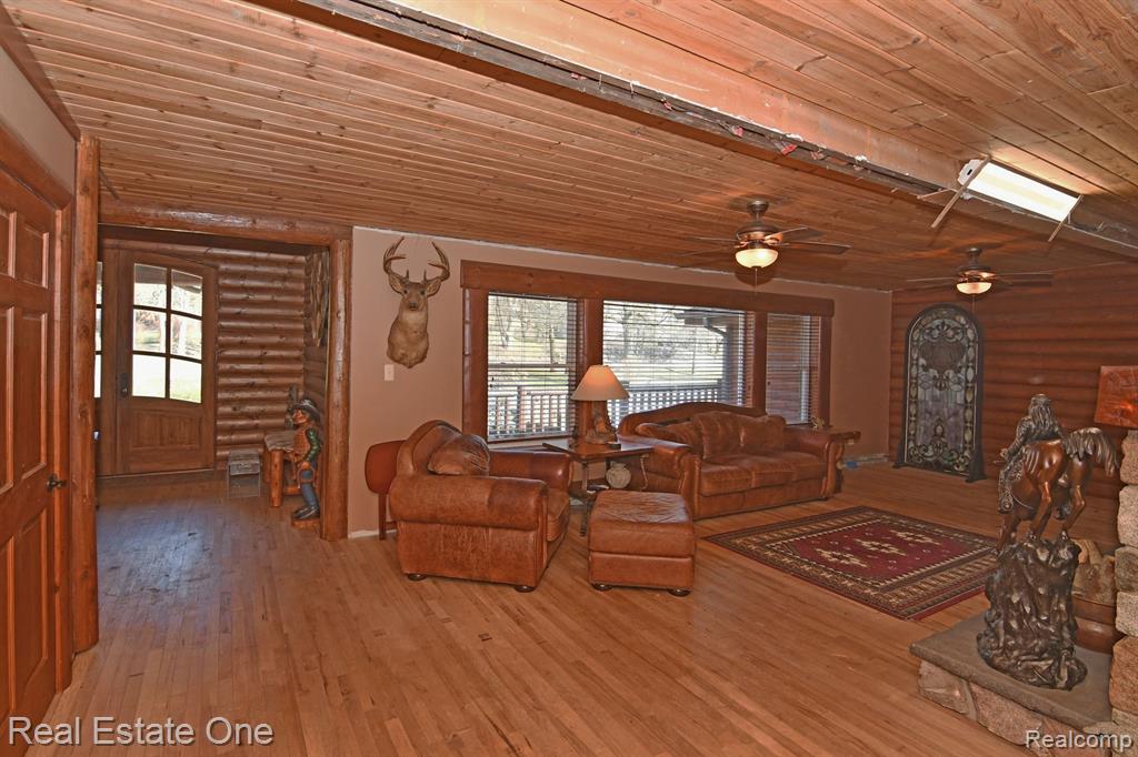 4909 ALGONQUIN Boulevard, Clarkston, MI 48348 — Photo 24
