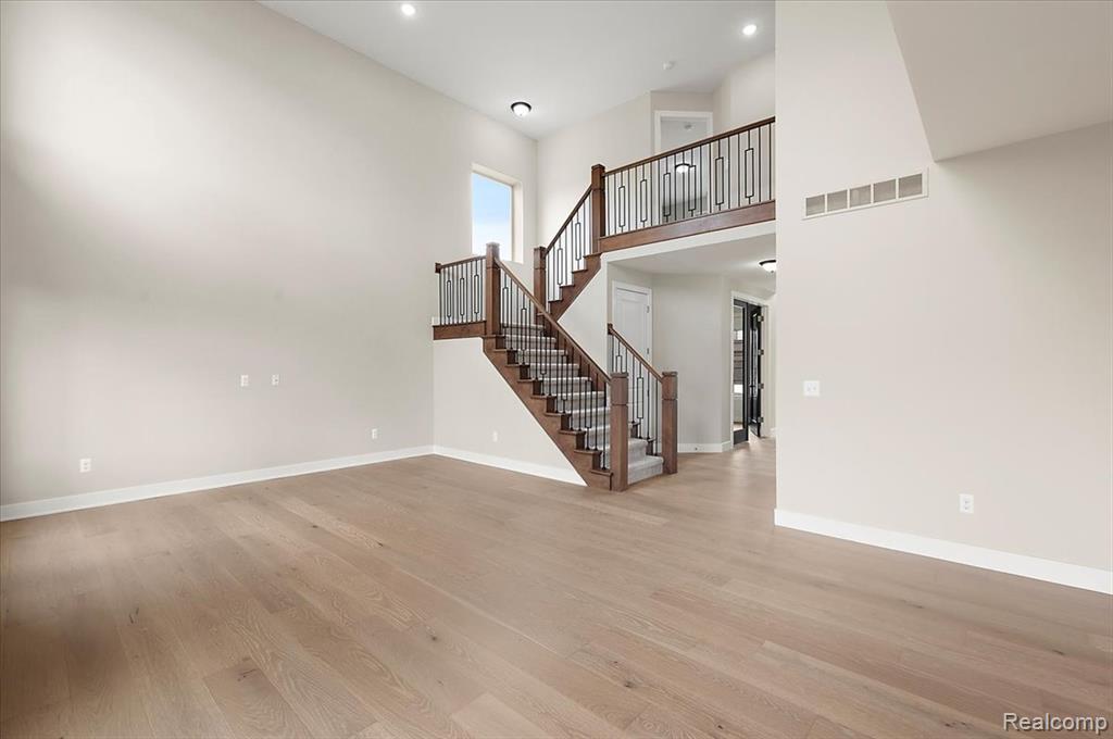 50437 MISTWOOD Drive, Macomb, MI 48042 — Photo 18