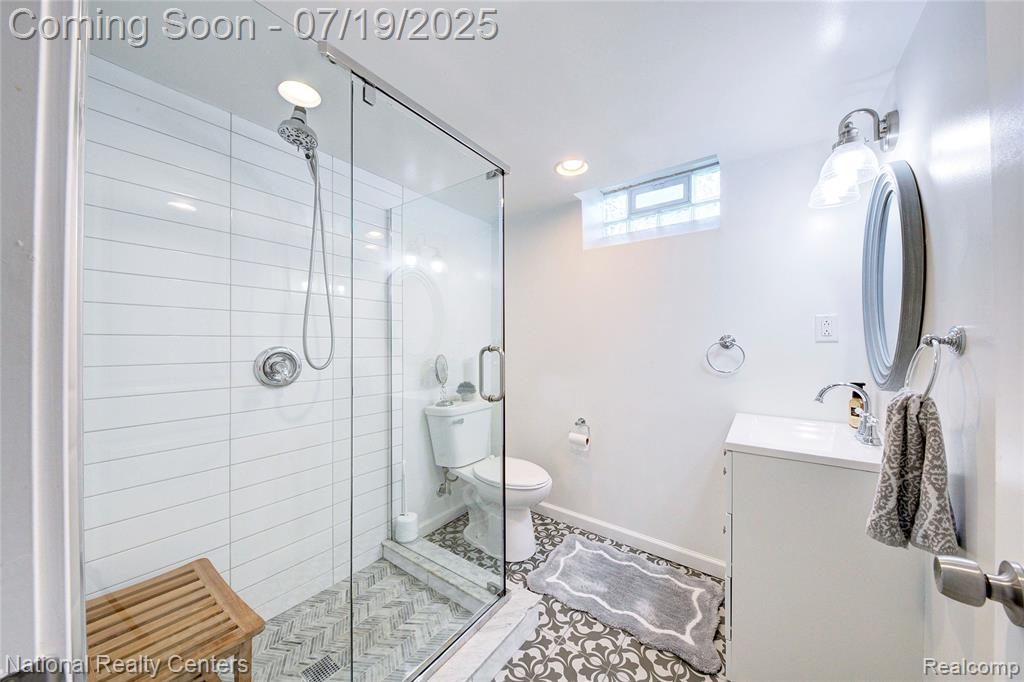 8126 Dale Street, Dearborn Heights, MI 48127 — Photo 49
