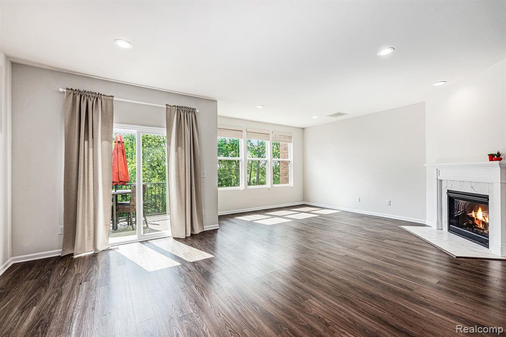 43445 CHANCELLOR Lane, Novi, MI — Photo 5