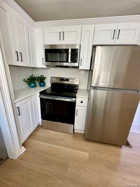 18706 Woodside Street, Harper Woods, MI 48225 — Photo 3
