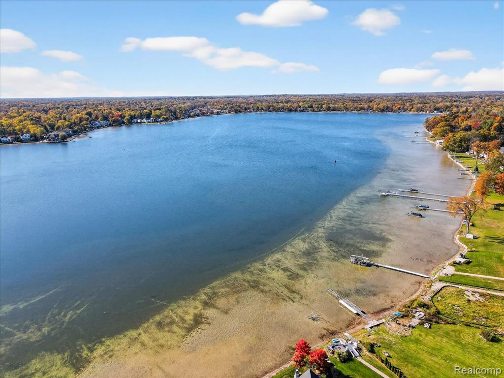 4227 Lanette Drive, Waterford, MI 48328 — Photo 51
