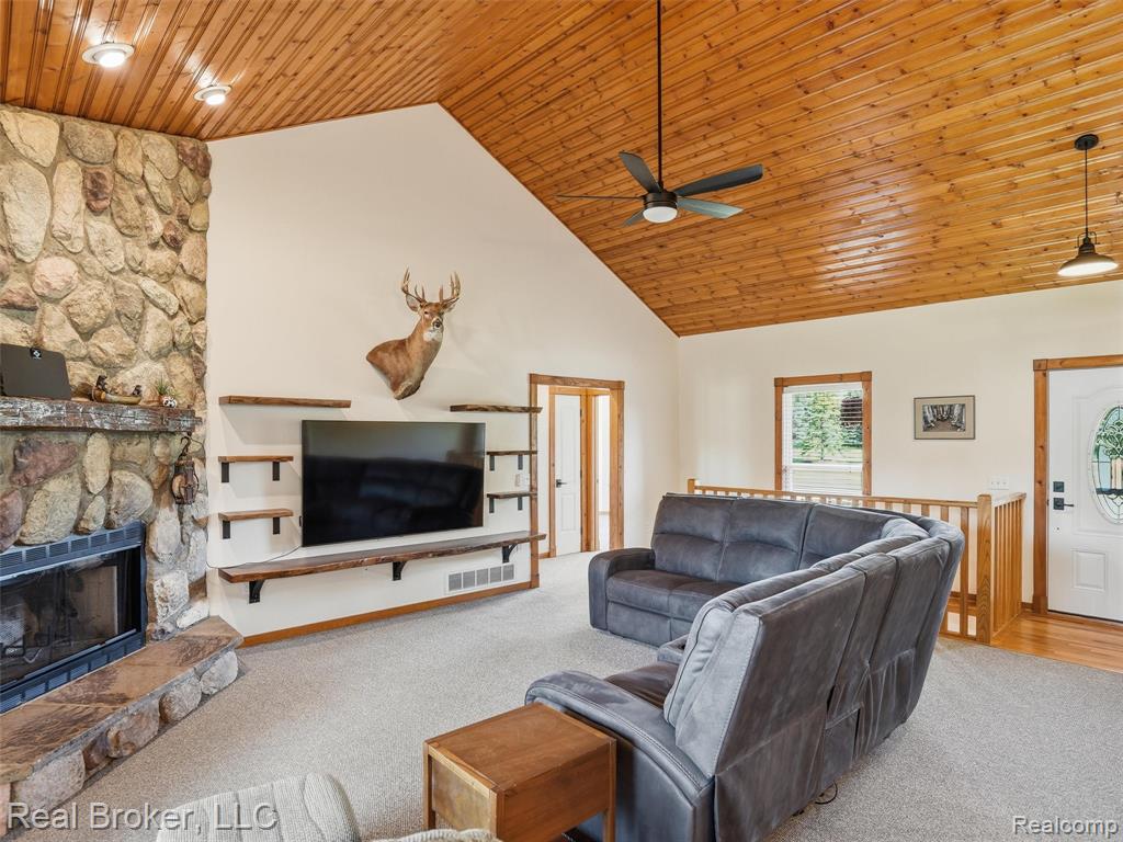 7271 Ray Road, Swartz Creek, MI 48473 — Photo 22