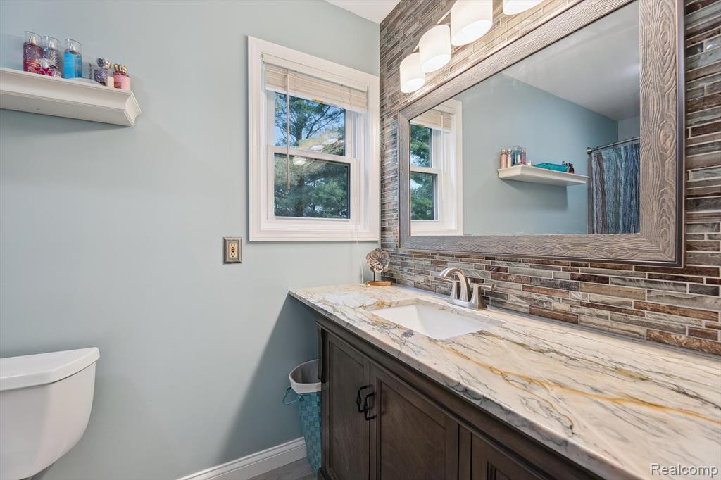 9762 Dickerson Court, South Lyon, MI 48178 — Photo 31