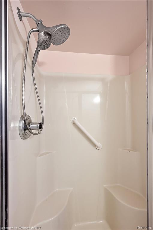 955 Rikki Ann, Wixom, MI 48393 — Photo 33