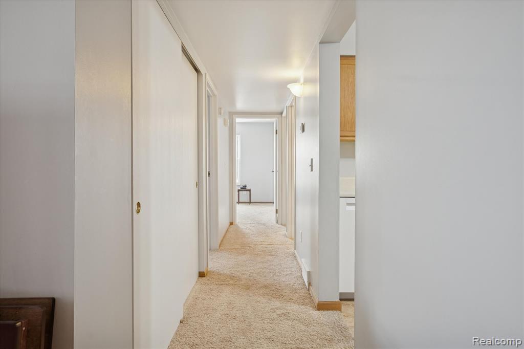 61049 Greenwood Drive, South Lyon, MI 48178 — Photo 20