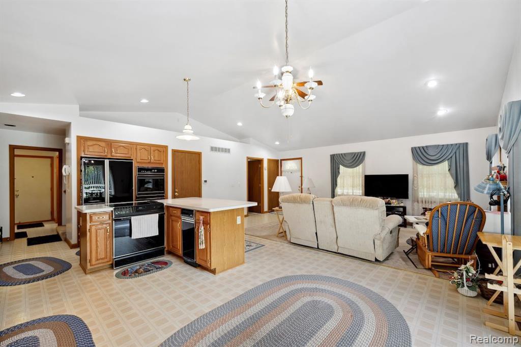 11105 Bohm Road, Byron, MI 48418 — Photo 10