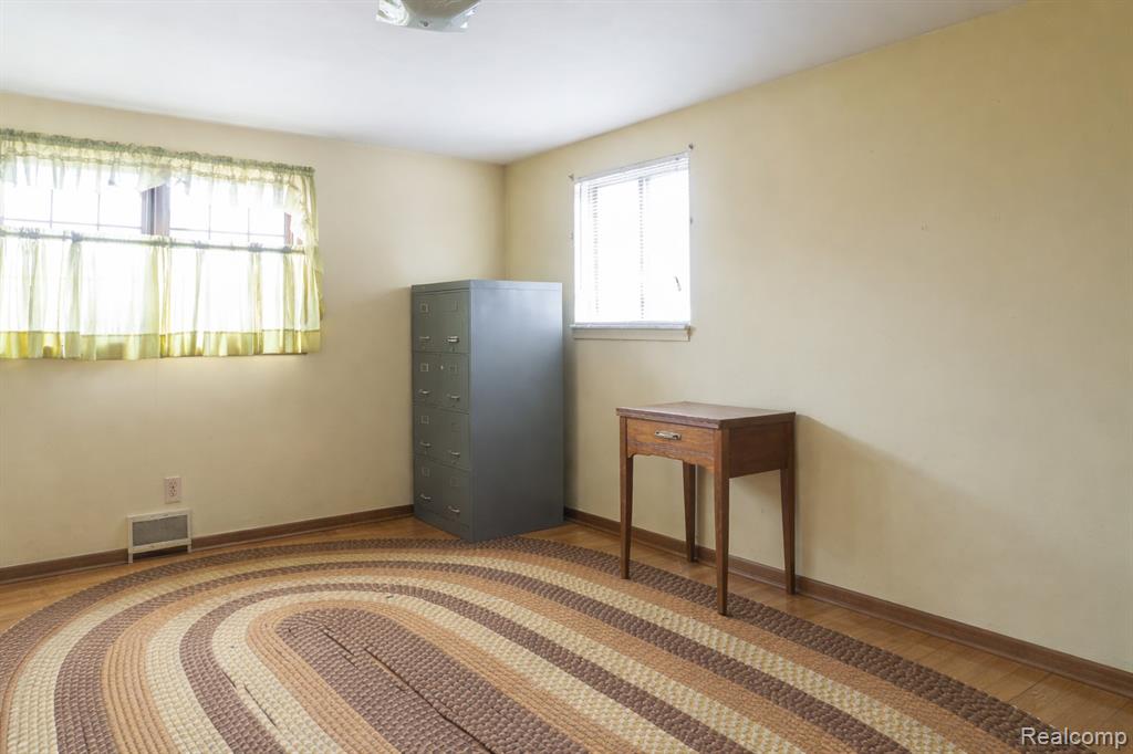 8362 Sunburst, Center Line, MI 48015 — Photo 50