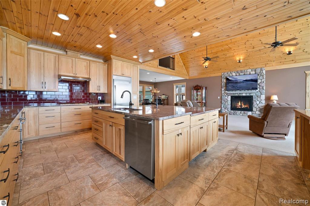 4805 E Shore Drive NE, Kalkaska, MI 49646 — Photo 14