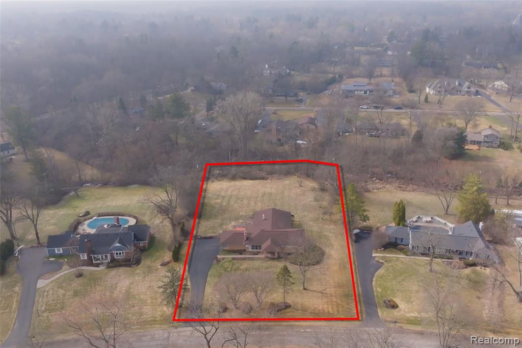 7326 Old Mill Road, Bloomfield Hills, MI 48301 — Photo 2