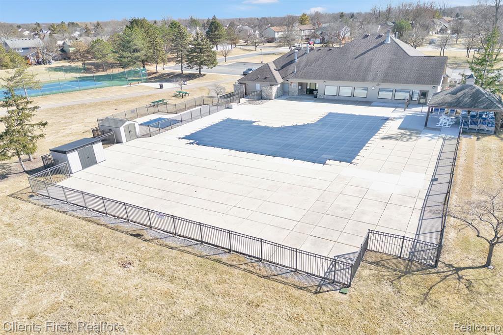 46408 DOUBLETREE Road, Canton, MI 48187 — Photo 60