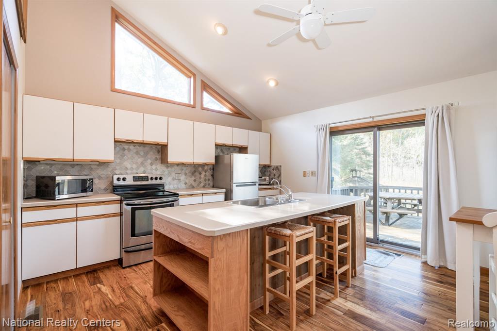 1326 Circle Drive, Metamora, MI 48455 — Photo 13