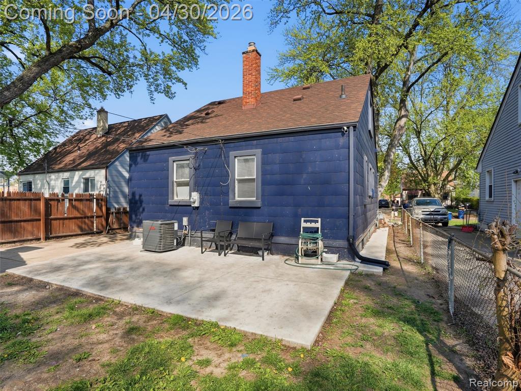 18901 Garfield, Redford, MI 48240 — Photo 29