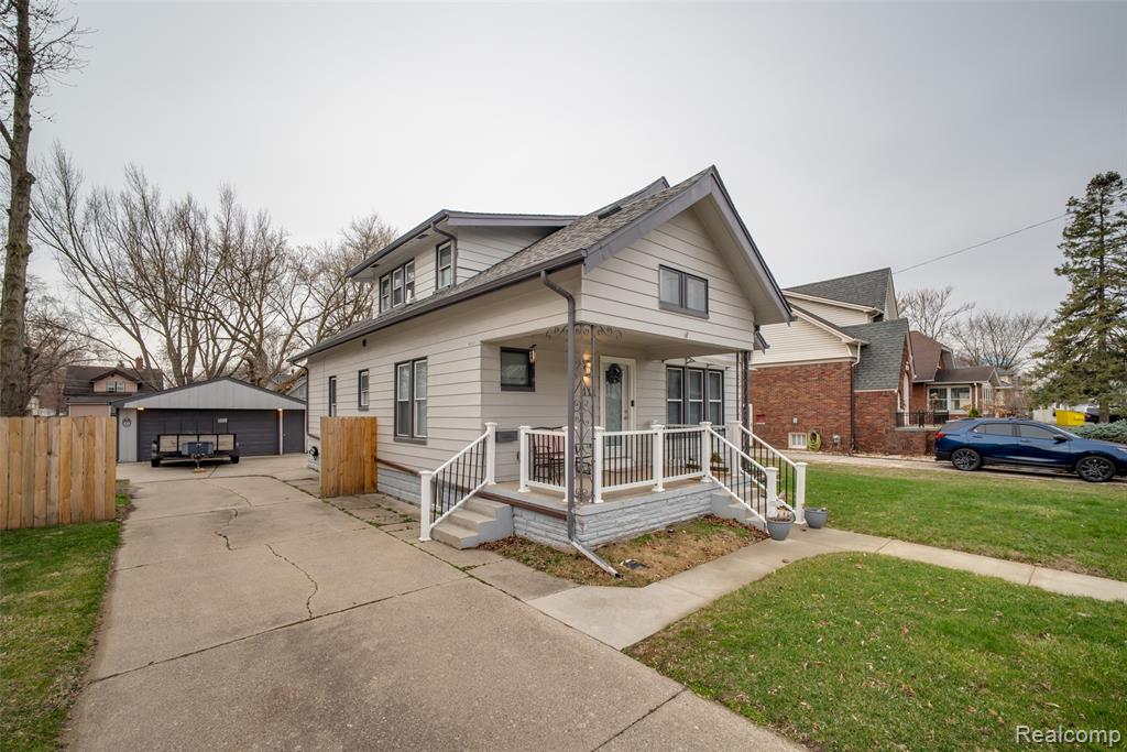 111 Scott Boulevard, Mount Clemens, MI 48043 — Photo 2