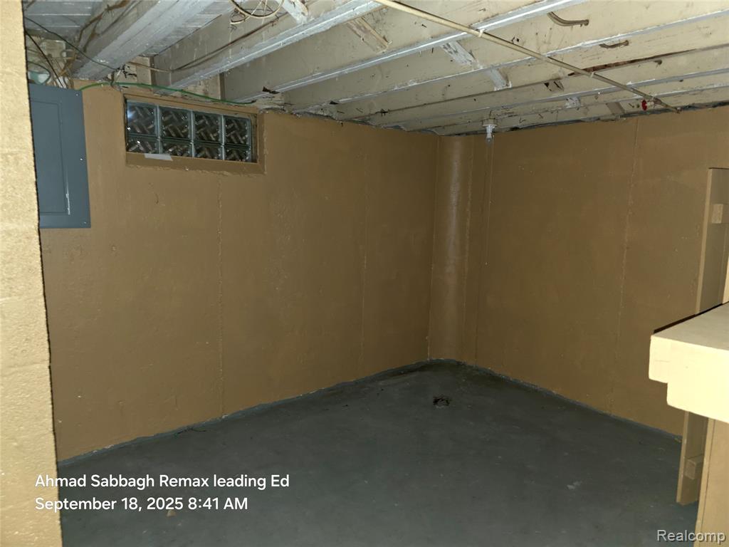 7311 Chatham, Redford, MI 48239 — Photo 6