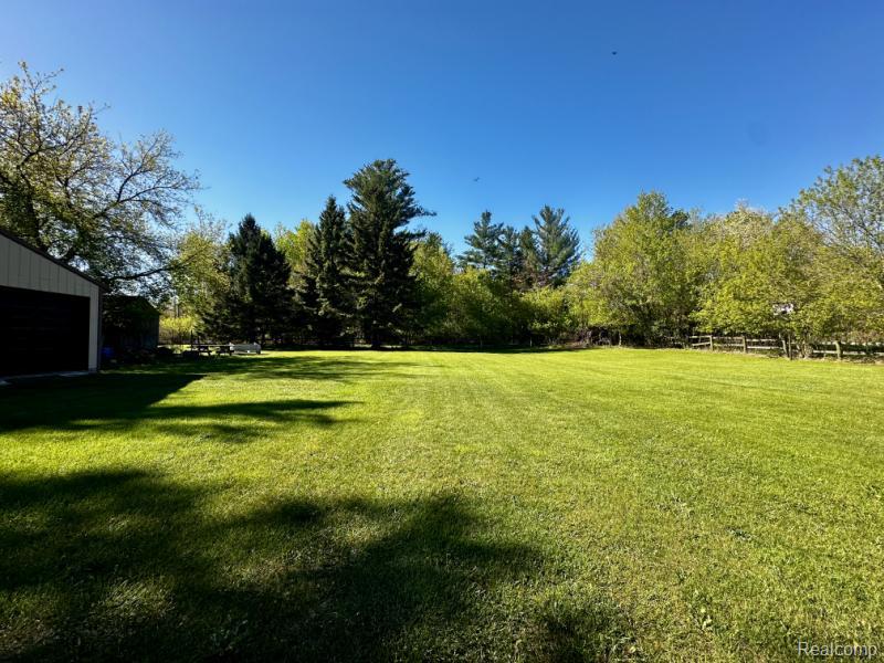 4693 Kilmanagh Road, MI — Photo 5