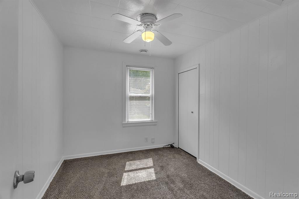 4401 Katherine Street, Dearborn Heights, MI 48125 — Photo 22