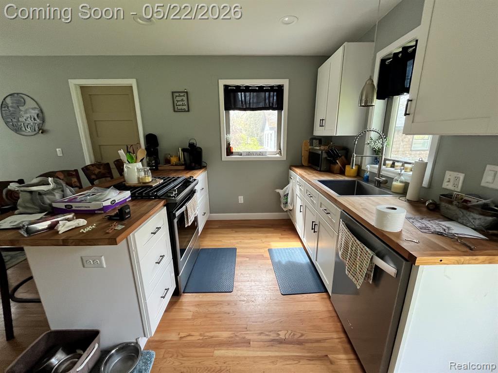 5036 Woodland Lane, East China, MI — Photo 6