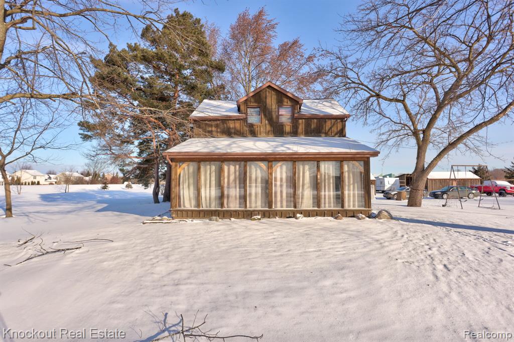 6180 Shattuck Road, Saginaw, MI 48603 — Photo 5