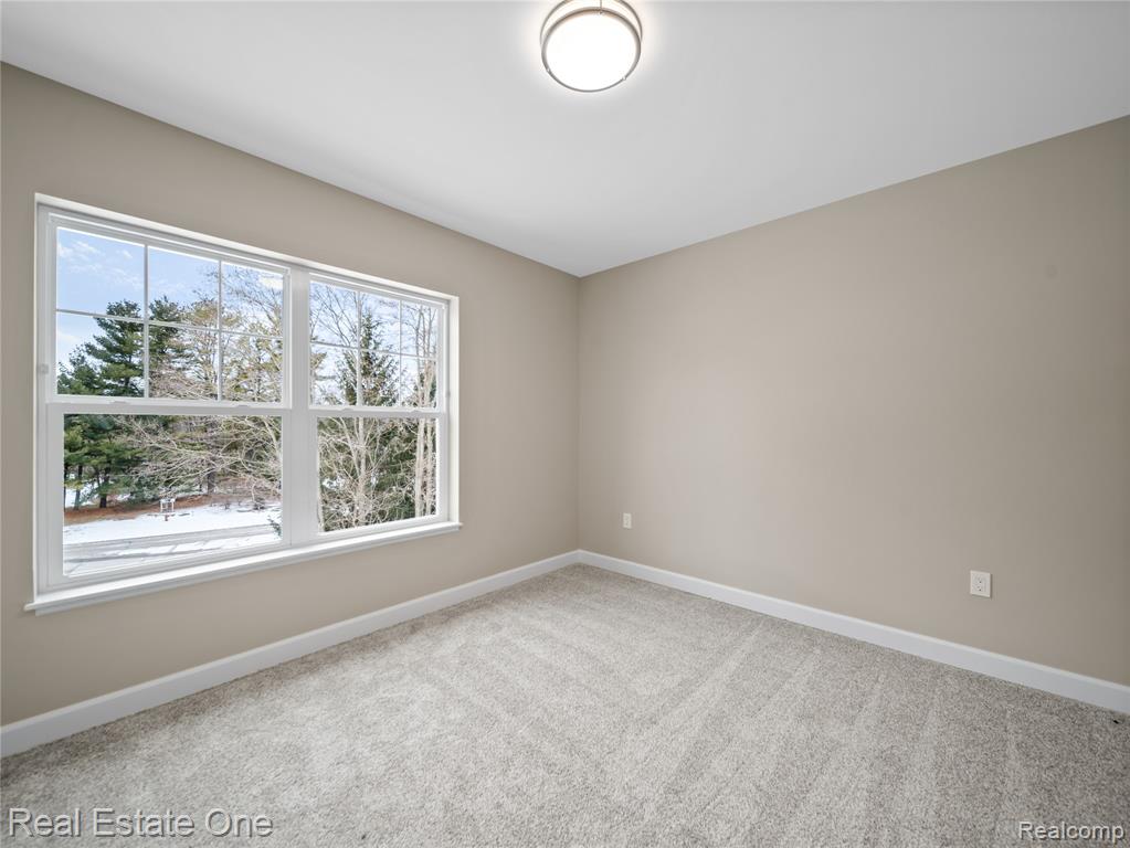 8527 Mystic Pines Court, Pinckney, MI 48169 — Photo 26