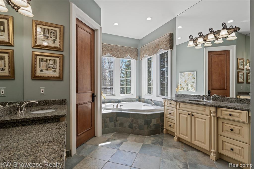4334 Terra Ridge Drive, Milford, MI 48381 — Photo 41
