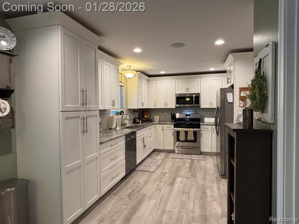 605 Hartner Drive, Holly, MI 48442 — Photo 3