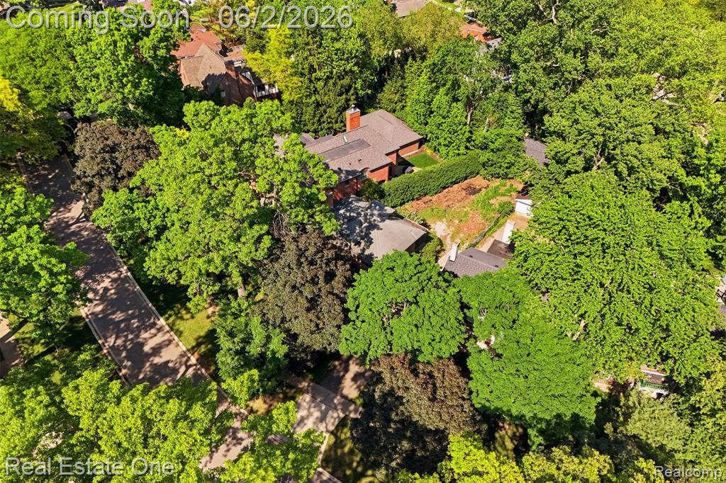 8606 Hendrie Boulevard, Huntington Woods, MI — Photo 35