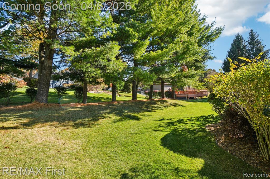 1200 Eagle Nest Drive, Rochester, MI 48306 — Photo 38