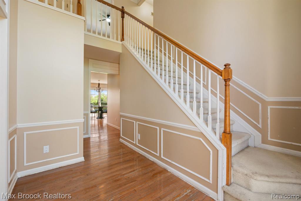 7657 Windgate Circle, West Bloomfield, MI 48323 — Photo 9