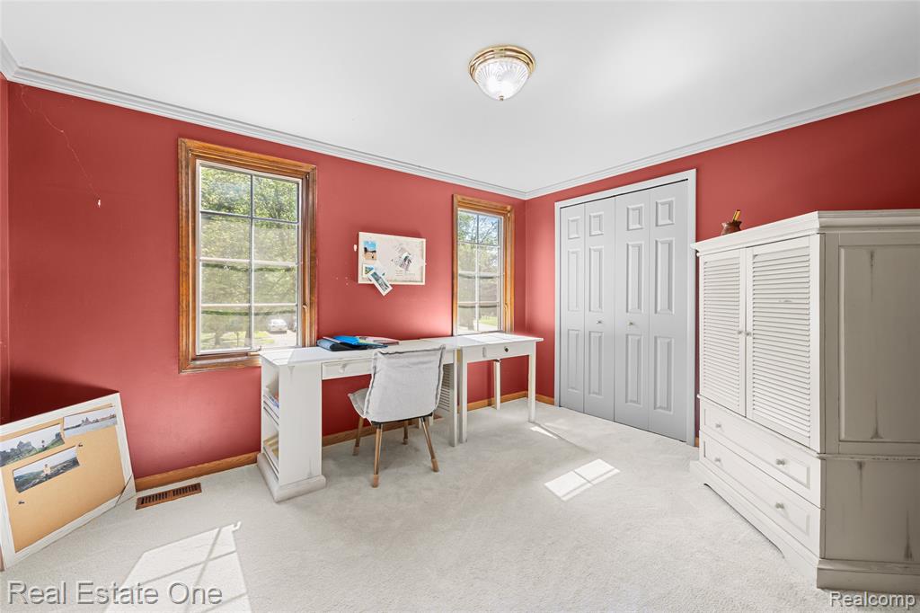 4931 Calvert Drive, Troy, MI 48085 — Photo 20