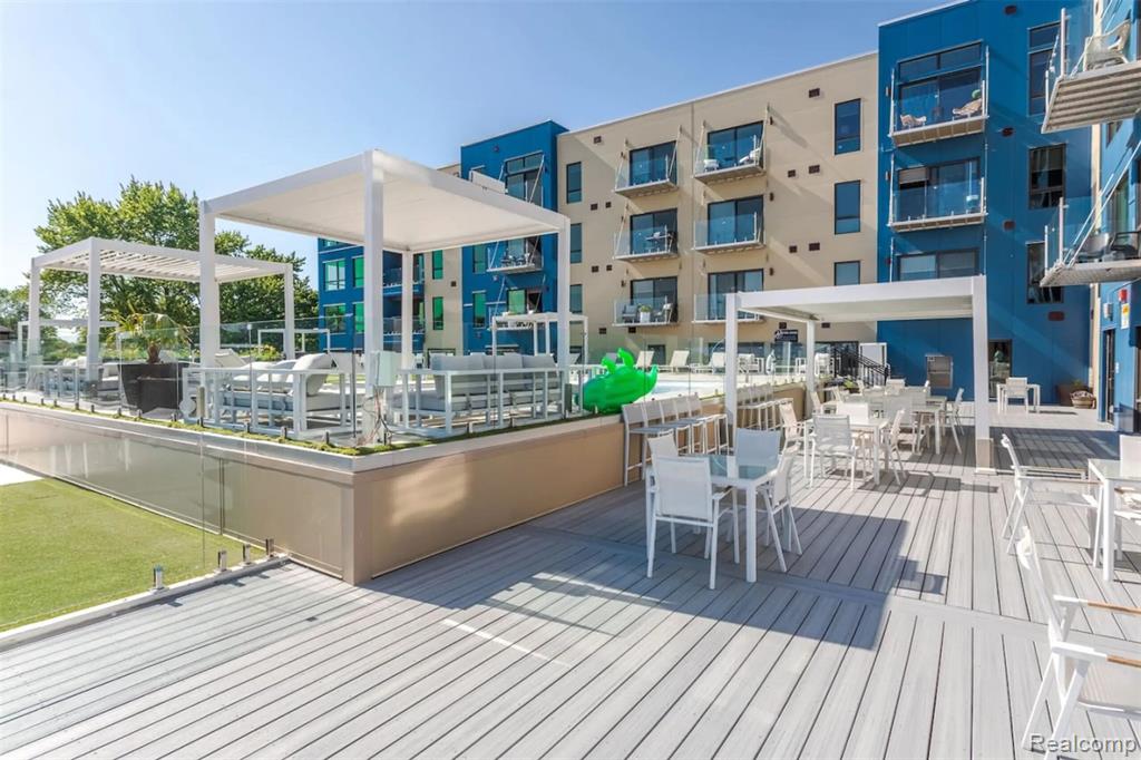 166 Oak st Street, Wyandotte, MI, 48192