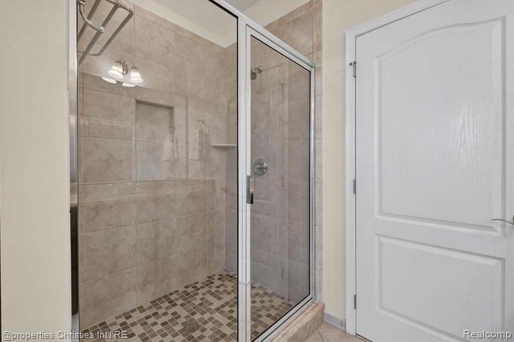 46592 Pinehurst Circle N, Northville, MI 48168 — Photo 40