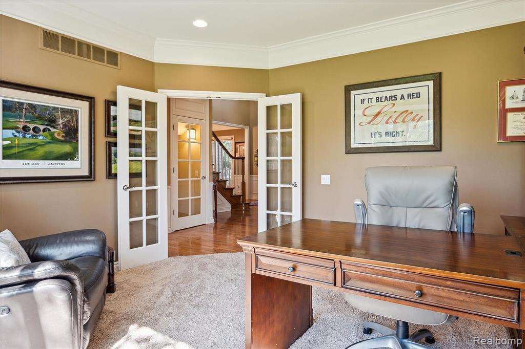 8504 Riverwalk Drive, Fenton, MI 48430 — Photo 23