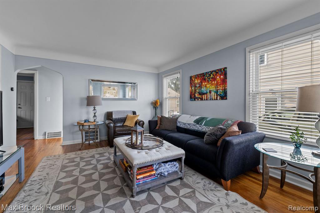 490 ROTH Boulevard, Clawson, MI — Photo 6
