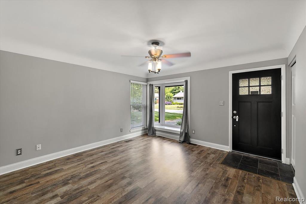 726 Woodlawn Avenue, Royal Oak, MI 48073 — Photo 5