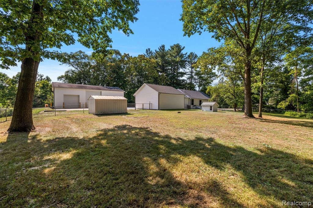 5771 Gratiot Avenue, St. Clair, MI 48079 — Photo 18