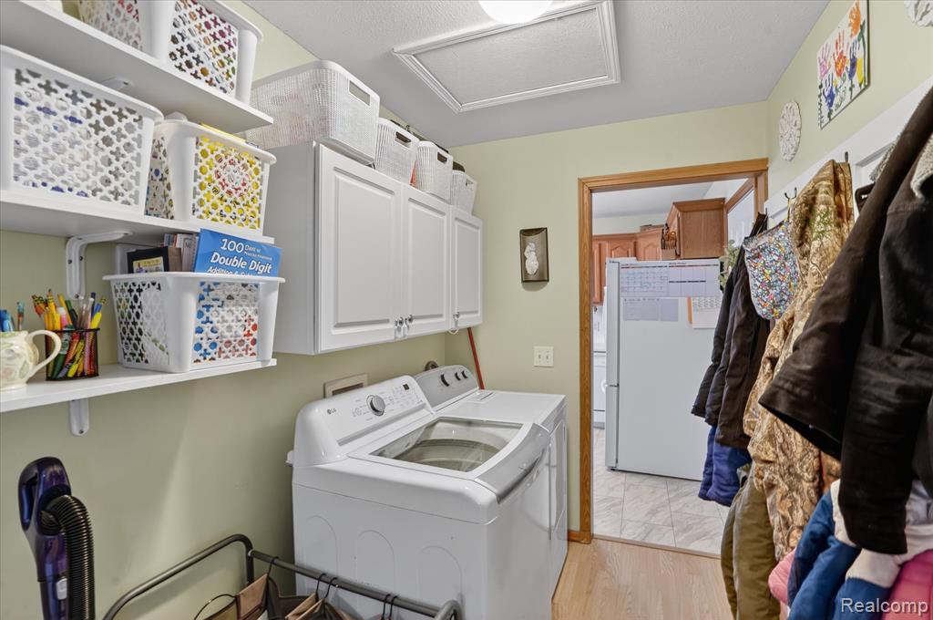 22092 Clear Lake Road, Battle Creek, MI 49014 — Photo 37