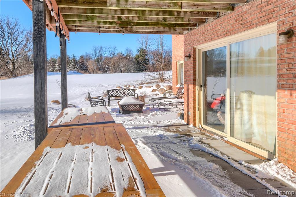 2051 E Oakwood Road, Oxford, MI 48370 — Photo 74