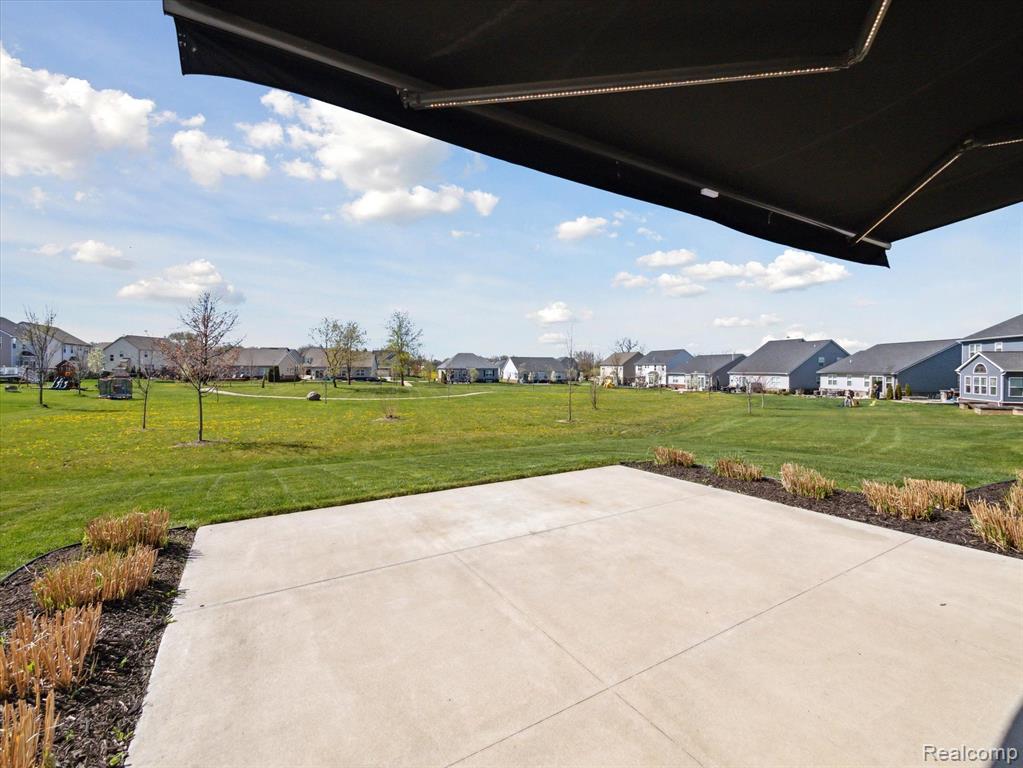 900 N MILL Street, South Lyon, MI 48178 — Photo 45