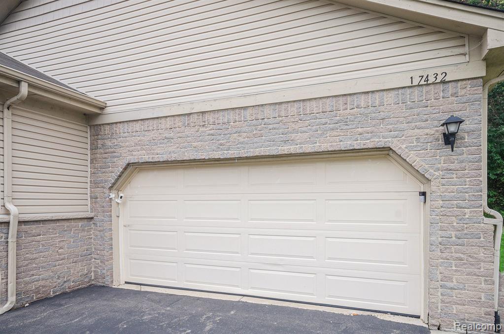 17432 N LUCILLE Circle, New Boston, MI 48164 — Photo 21