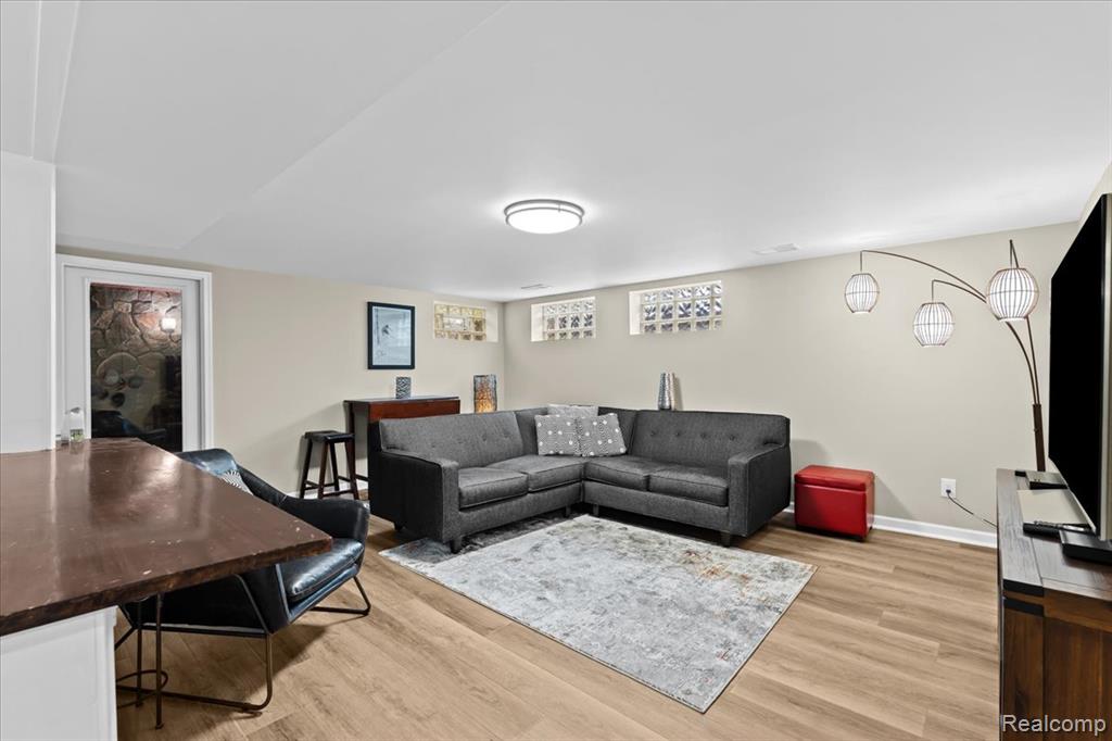 41840 E Ann Arbor Trail, Plymouth, MI 48170 — Photo 28
