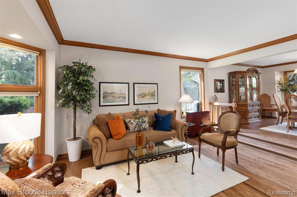885 Timberline Drive, Rochester Hills, MI 48309 — Photo 10