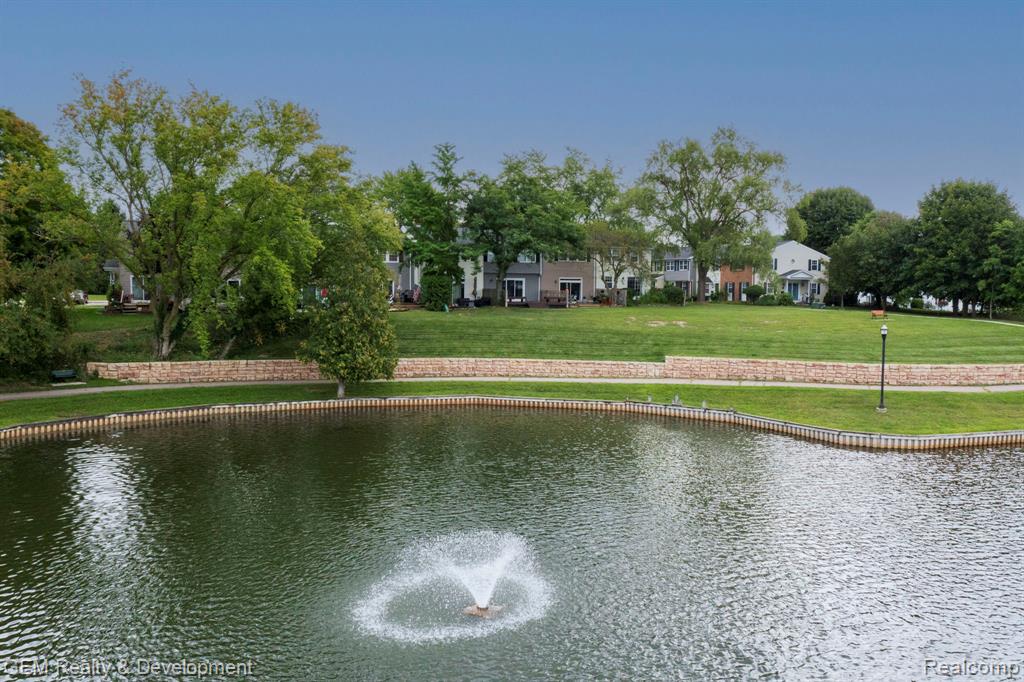 19627 Neptune Court, Northville, MI 48167 — Photo 48