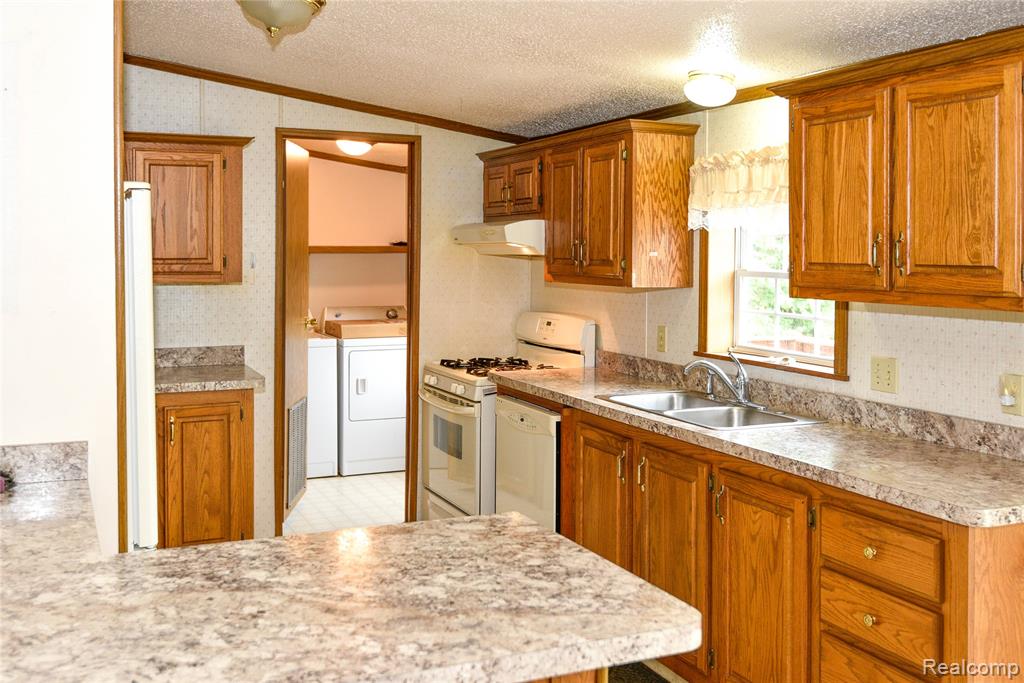 3201 Thomas Road, Filion, MI 48432 — Photo 59