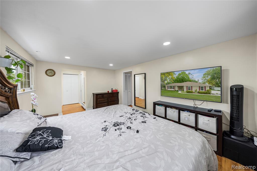 4118 CHERRYWOOD Drive, Troy, MI 48098 — Photo 25