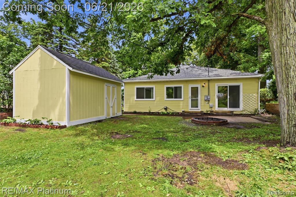 5504 Wildwood Drive, Howell, MI 48843 — Photo 21