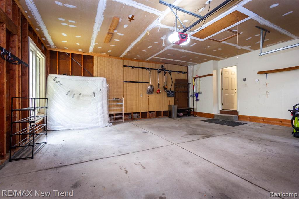 48775 Harvest Drive, Plymouth, MI 48170 — Photo 33