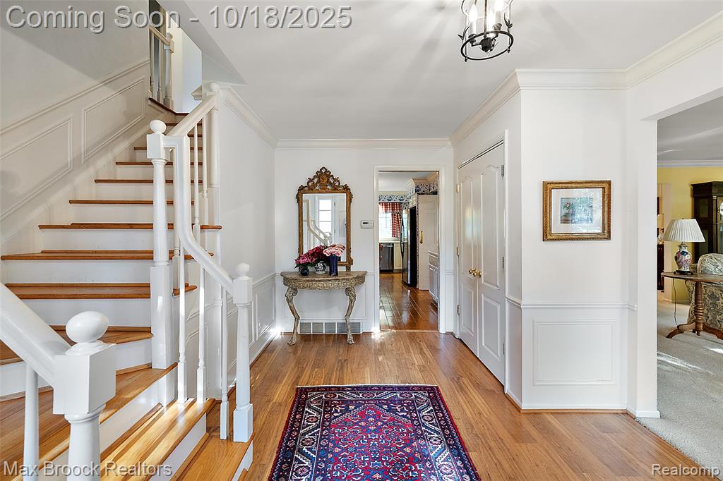 521 Kingsley Trail, Bloomfield Hills, MI 48304 — Photo 6