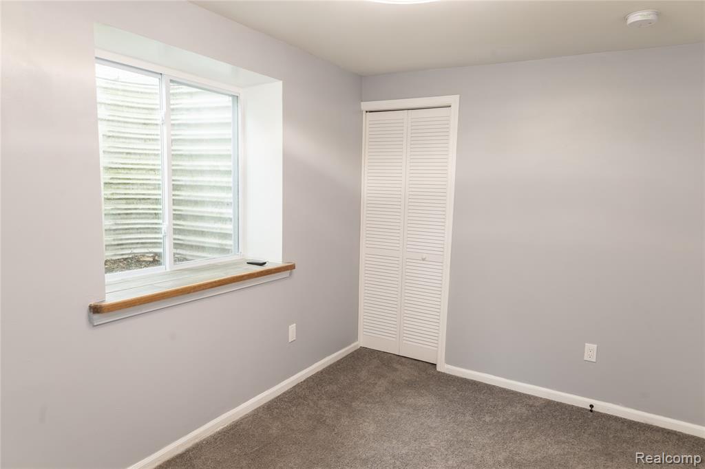 421 Harvey Avenue, Pontiac, MI 48341 — Photo 25